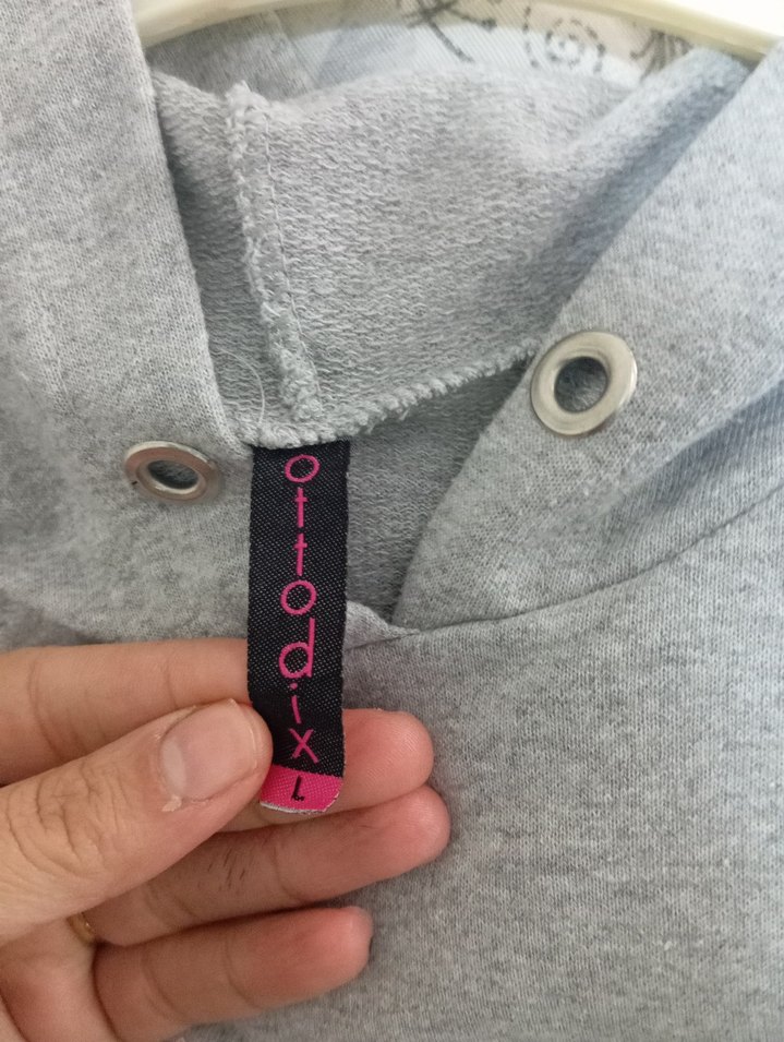 Gri Kapüşonlu Uzun Kollu Sweatshirt - Görsel 4