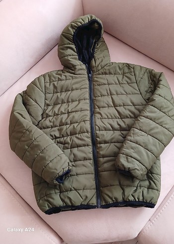 Kapüşonlu Erkek Çocuk Şişme Mont