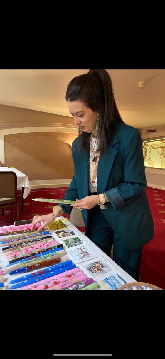 Uzun Kesim Turkuaz Kadın Takım Elbise - Görsel 4