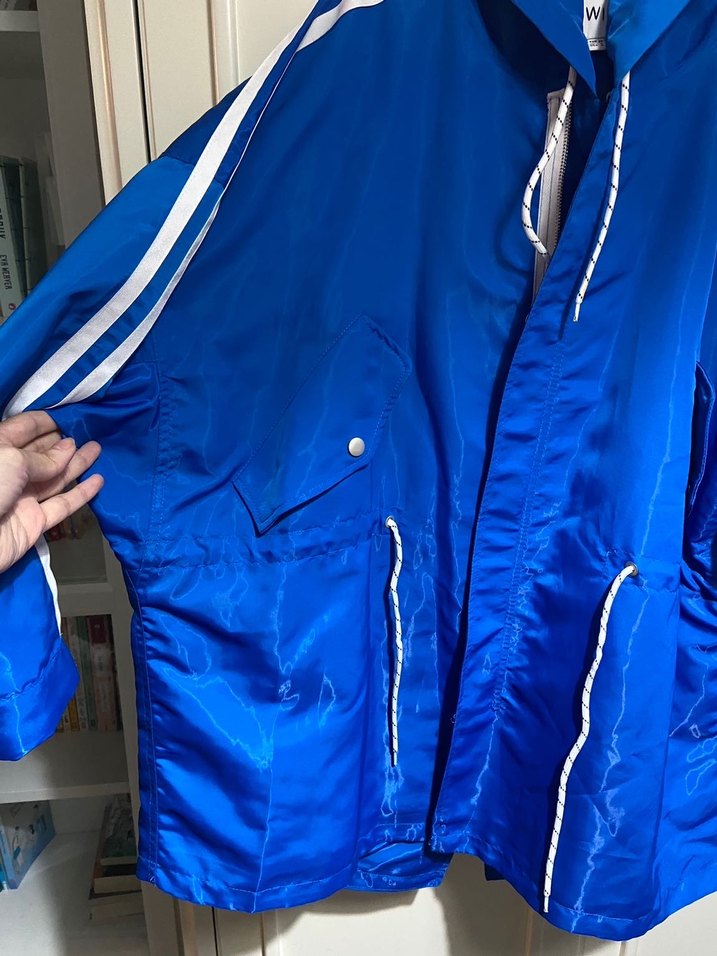 Mavi Parlak  Rüzgarlık Midi Boy - Görsel 2