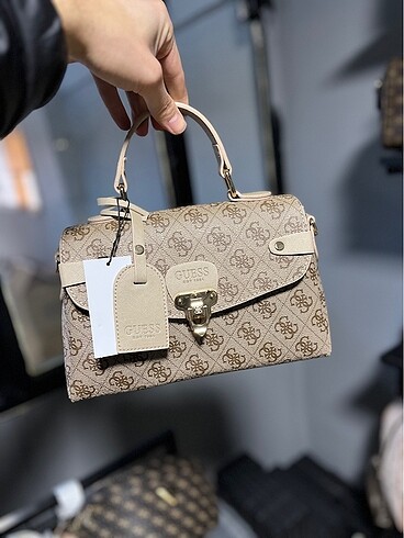 Guess Çanta Modelleri