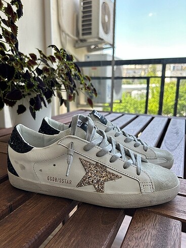 Golden Goose Deluxe Golden Goose Black Glitter 38