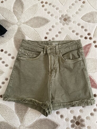 Bershka denim haki şort