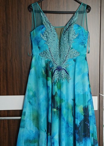 Boncuk İşlemeli Turkuaz V Yakalı Uzun Abiye - Görsel 8