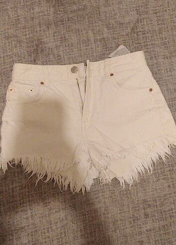 Pull and Bear Pull and bear kot şort