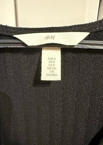 H&M V Yaka Siyah Elbise