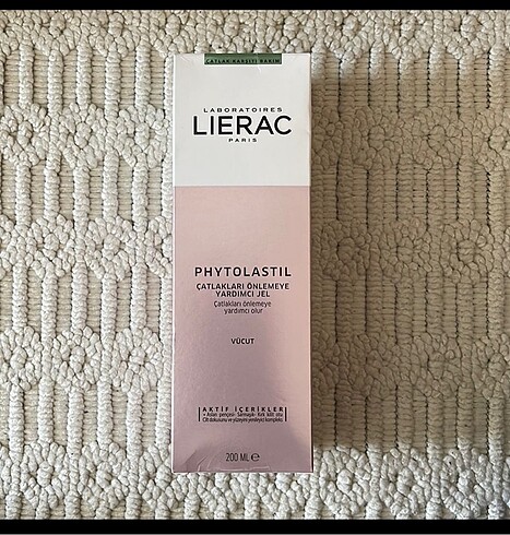 LİERAC PHYTOLASTİL ÇATLAK KREMİ JEL
