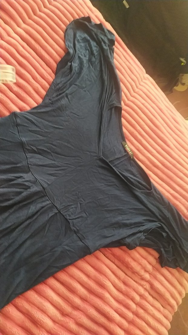 V Yakalı Koyu Mavi Uzun Elbise - Görsel 4