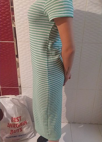 F&F Çizgili V Yaka Midi Elbise