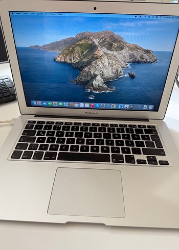 Gri Apple MacBook Air 13.3 inç 8/128 dizüstü bilgisayar - Görsel 6