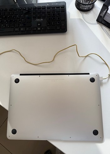 Gri Apple MacBook Air 13.3 inç 8/128 dizüstü bilgisayar - Görsel 5