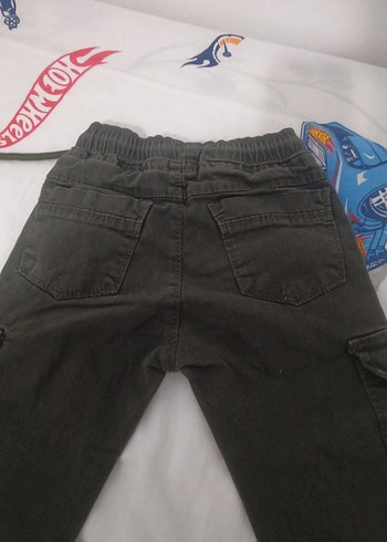 4 Yaş Beden erkek çocuk pantolon koyu yeşil