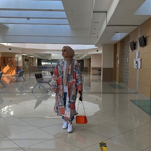 Desenli kimono