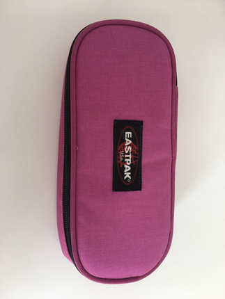 Eastpak pembe kalemlik 