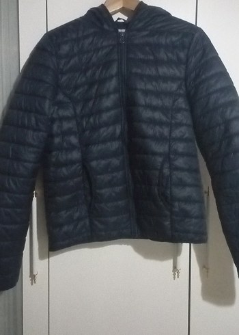 LacivertKapüşonlu Fermuarlı Kadın Mont