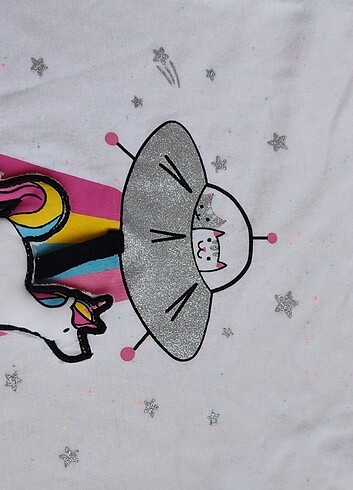 10 Yaş Beden LC Waikiki 10-11 yaş kız t-shirt
