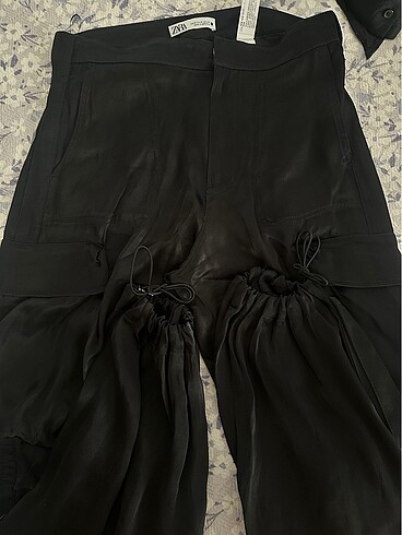 m Beden siyah Renk Zara saten pantolon