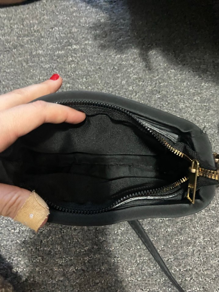 Zincir Detaylı Siyah Kadın Çanta - Görsel 3