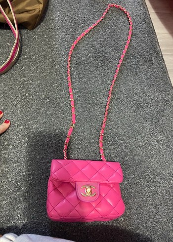 Zincir Detaylı Pembe Deri Kadın Çanta - Görsel 3