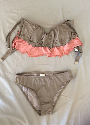somon pudra bikini