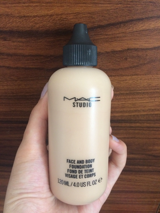 MAC mac face and body