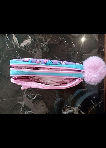  Beden Renk Smiggle Kalemlik-Yeni ve etiketli