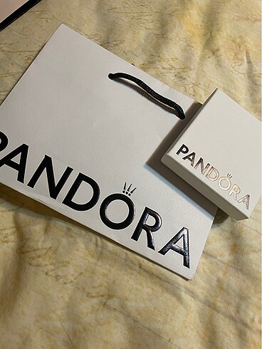 Pandora Pandora