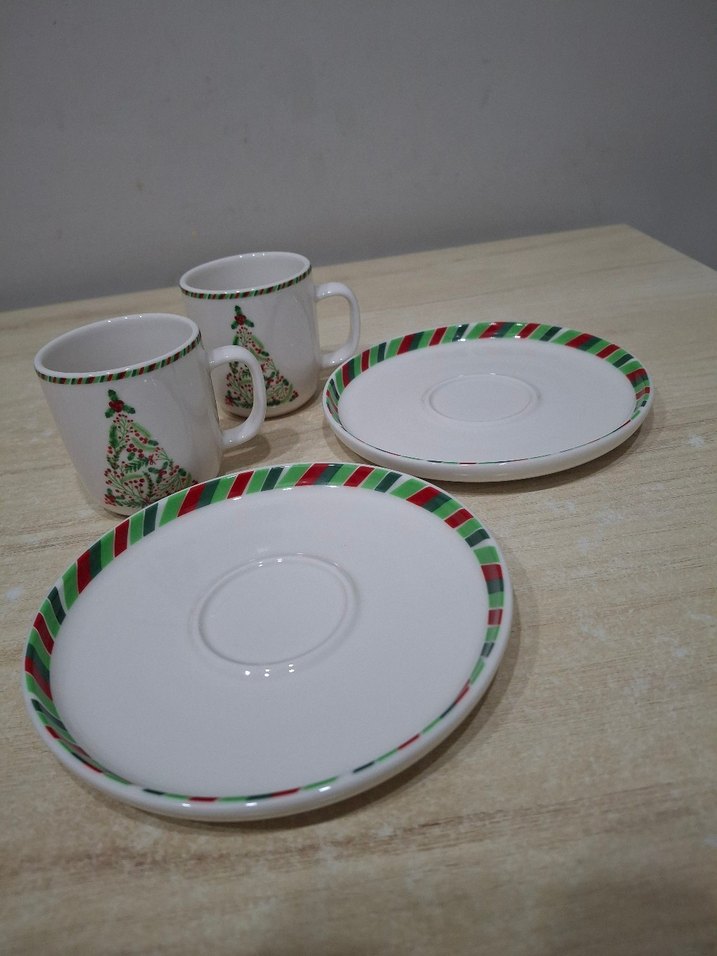 PAŞABAHÇE Yılbaşı Temalı Fincan ve Tabak Seti - Görsel 3