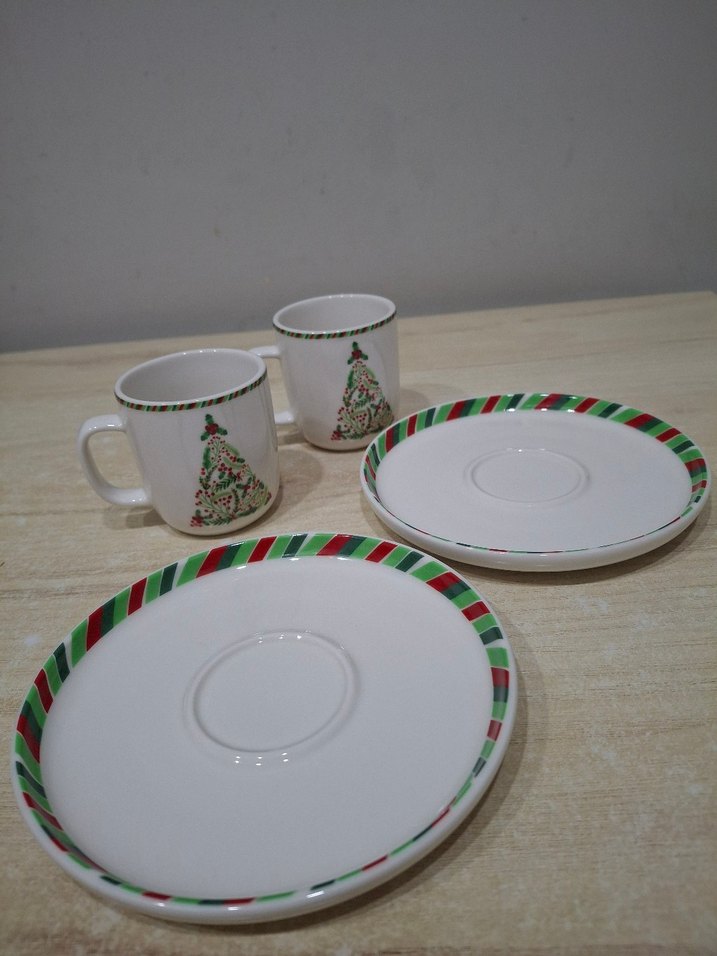 PAŞABAHÇE Yılbaşı Temalı Fincan ve Tabak Seti - Görsel 5