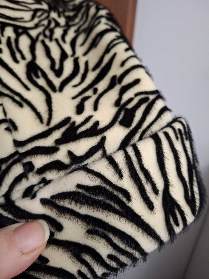 siyah beyaz kadın kısa ceket - Görsel 3