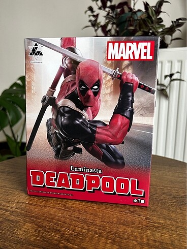 Deadpool Luminasta