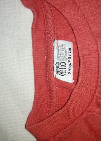 Kız Çocuk Nakışlı Kırmızı Sweatshirt ve Siyah Eşofman hellobaybi - Görsel 2