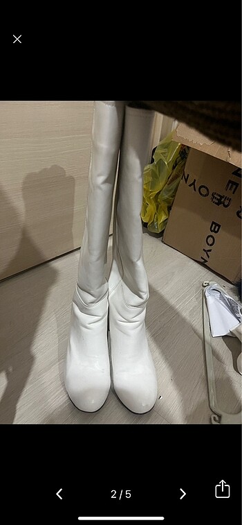 Beyaz Çizme - Görsel 2