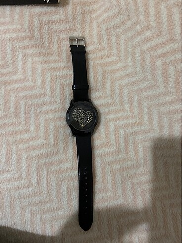Guess saat