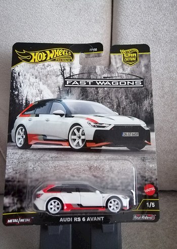 Hot Wheels Audi RS 6 Avant Premium Fast Wagons