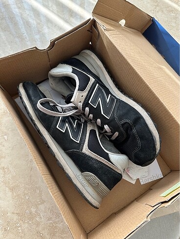 44 Beden New Balance 574 Erkek Spor Ayakkabı