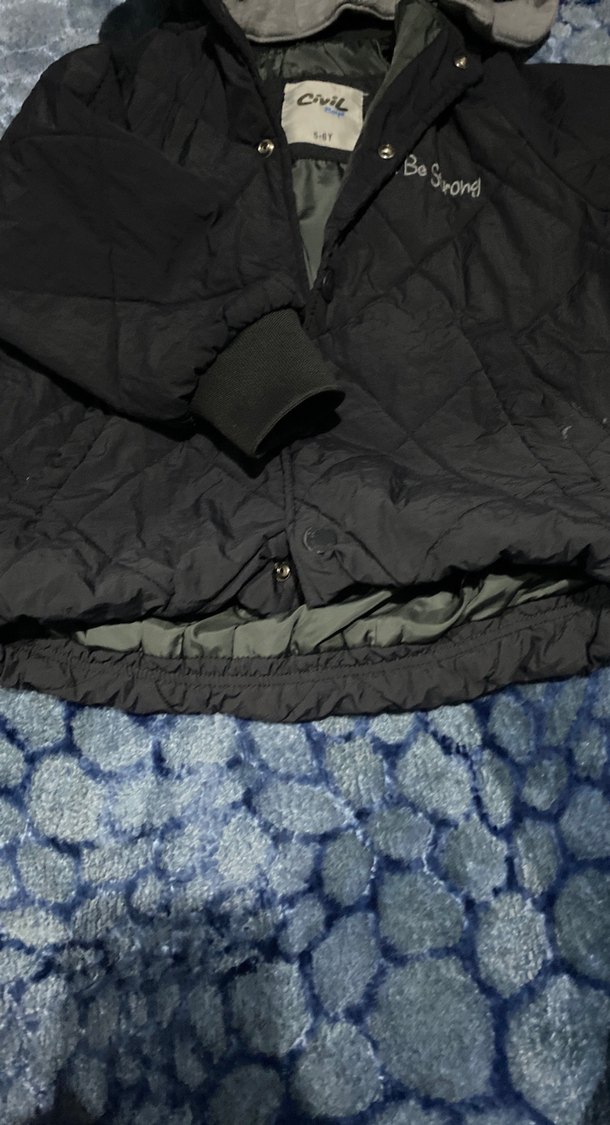 Kapüşonlu Düğmeli Erkek Çocuk Mont - Görsel 4