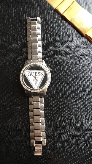 Guess saat