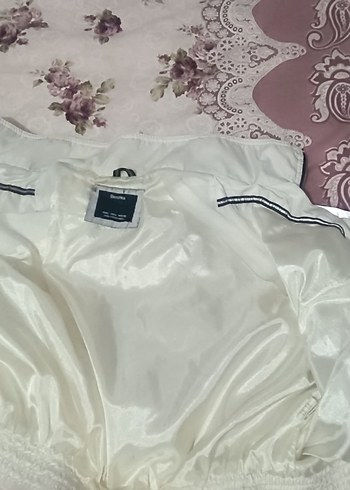 Kadın Beyaz Kapüşonlu Mini Ceket - Görsel 5