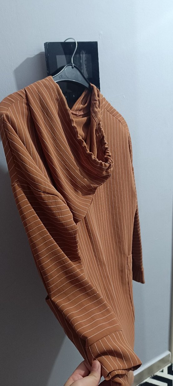 Kahverengi Uzun Kol Kapüşonlu Kadın Tunik - Görsel 4