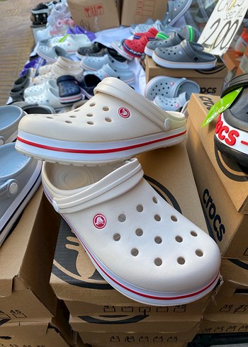 Crocs terlik