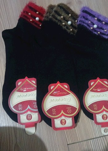 Boncuklu Kadın çorap - Görsel 2