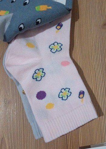 kadın ve çocuk için çorap - Görsel 3