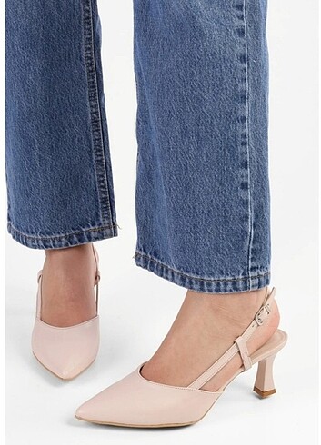 39 Beden Shoeberry Kadın Seros Ten Cilt Stiletto
