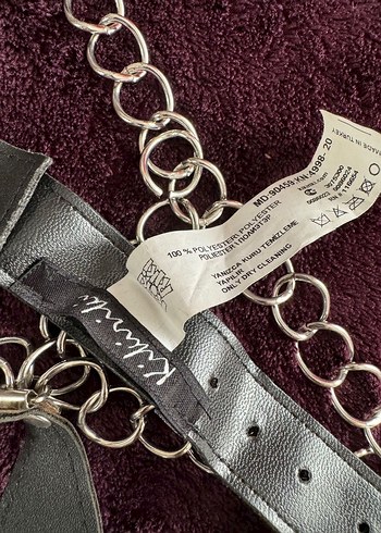 Desenli Zincir Detaylı Kadın Vücut Zinciri - Görsel 3