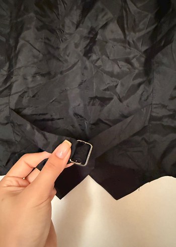 Düğmeli Siyah Kadın Saten Yelek - Görsel 3