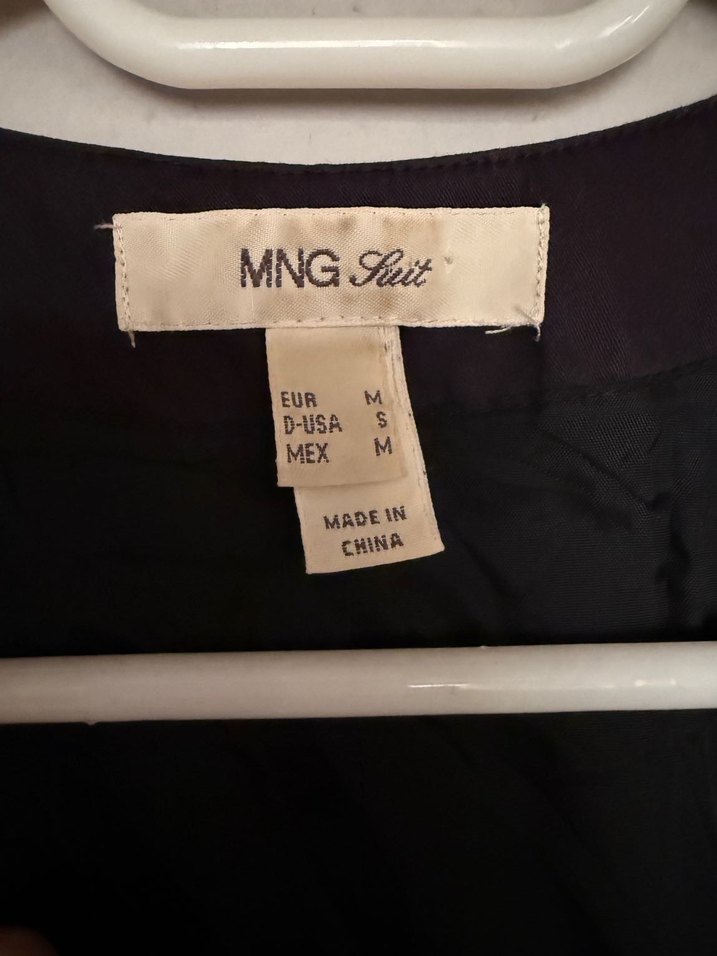 Düğmeli Siyah Kadın Saten Yelek - Görsel 4