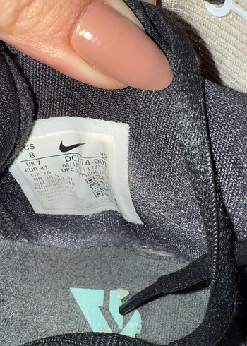 Orjinal nike Siyah Velcro Detaylı Basketbol Ayakkabısı - Görsel 4