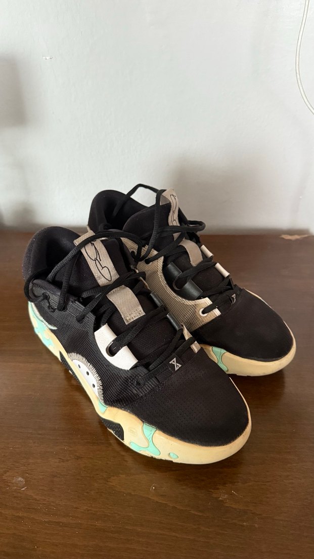 Orjinal nike Siyah Velcro Detaylı Basketbol Ayakkabısı - Görsel 2