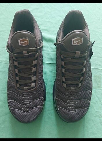 NiKE AYAKKABI 